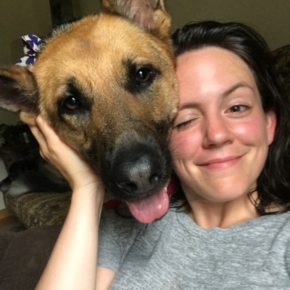 Meet your Posher, Mary - Picture 3 of 5